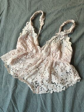 4/$20 Aerie Pale Pink Eyelet Lace Peplum Bralette Crop Top SMall